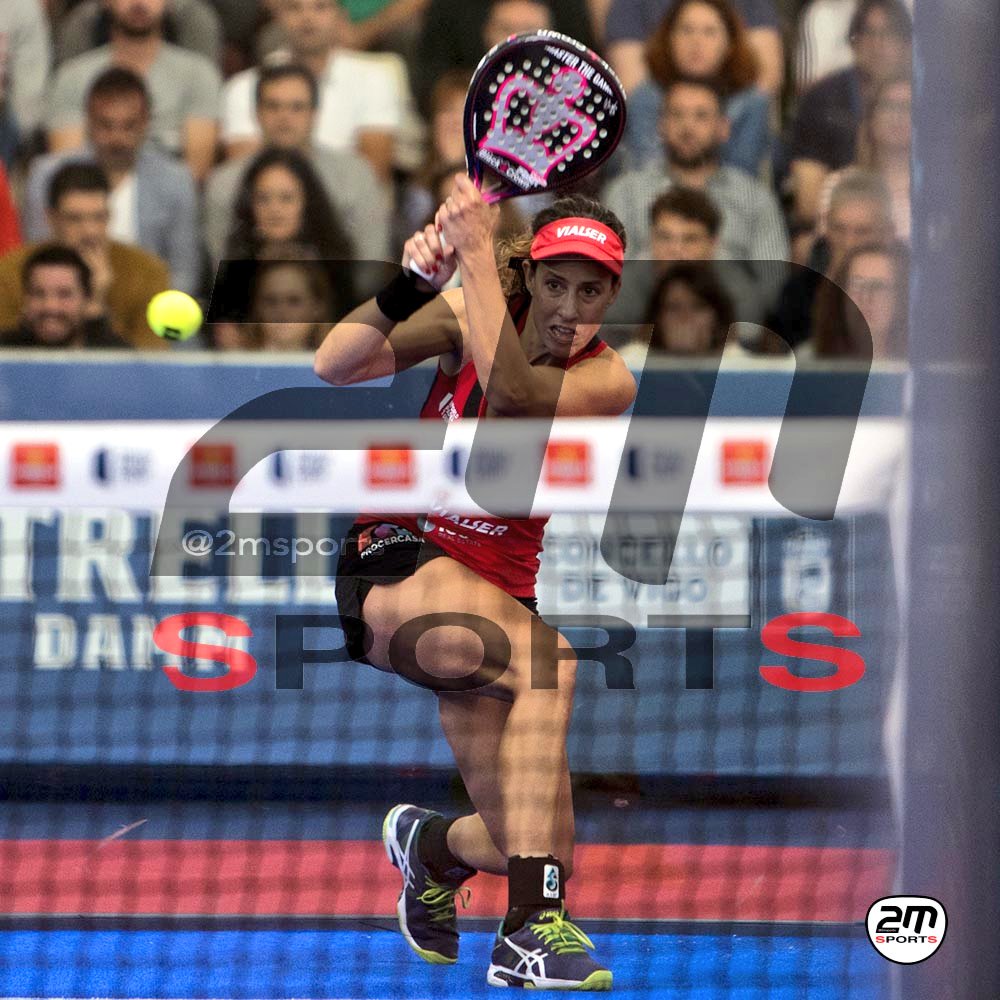 dosmsports's tweet photo. EstΓ‘ claro que le gusta el revΓ©s a dos manos
#MyWorkingTime #MartaMarrero
#PadelFemenino #WPTVigoOpen #2MSports
π· @dosmsports https://t.co/tQt3NHD0qI