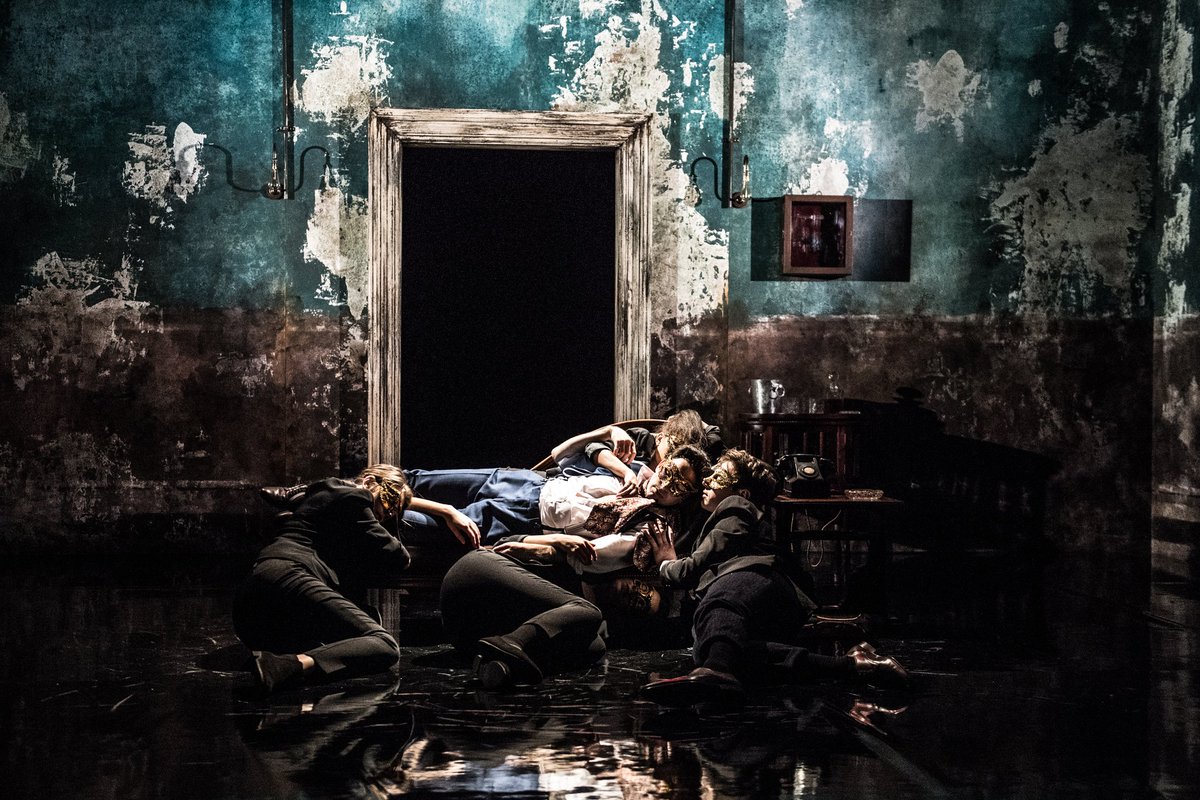 Tilted Wig Productions tweet media