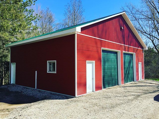 New Garage at Silver Lake 😍 Come see it at the Work Bee next Saturday May 25th! 🔨🔧🛠🚜 instagram.com/p/BxmhDZWlfc9/