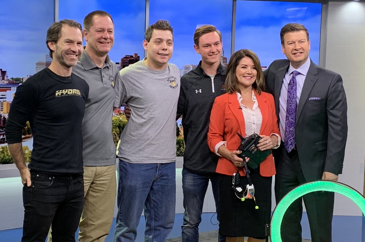 mrsal's tweet photo. @ISD196schools @AVHS_STEM Great segment! Way to represent @AVHS_STEM !!! https://t.co/NEZ1SiJErH