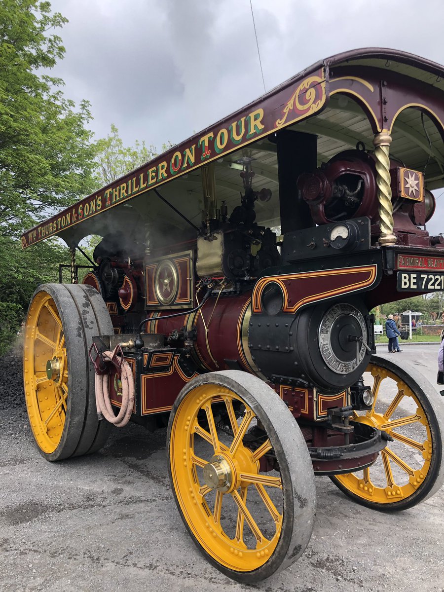 ChanceHTrust's tweet photo. It’s all happening down at the Black Country Living Museum!! @BCLivingMuseum #steampunk #redatnight https://t.co/1ubftR6Iae