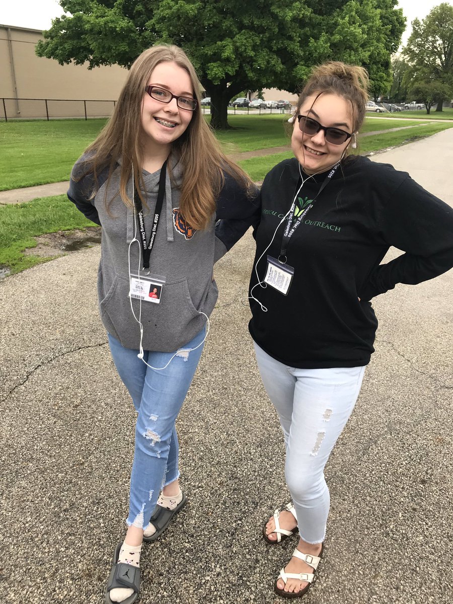 GHS_North's tweet photo. Springtime has arrived! Too nice not to enjoy the beauty outside! #longlivenorth @GHS_North https://t.co/L65XfbqFGV