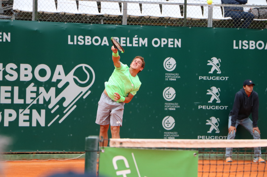 LisboaBelemOpen's tweet photo. Roberto Carballés está pela primeira vez numa final em Portugal. Notícia Raquetc com texto de Gaspar Lança e fotografias de Beatriz Ruivo: https://t.co/hKNBMLdbv6 https://t.co/F8PLCTPcfE