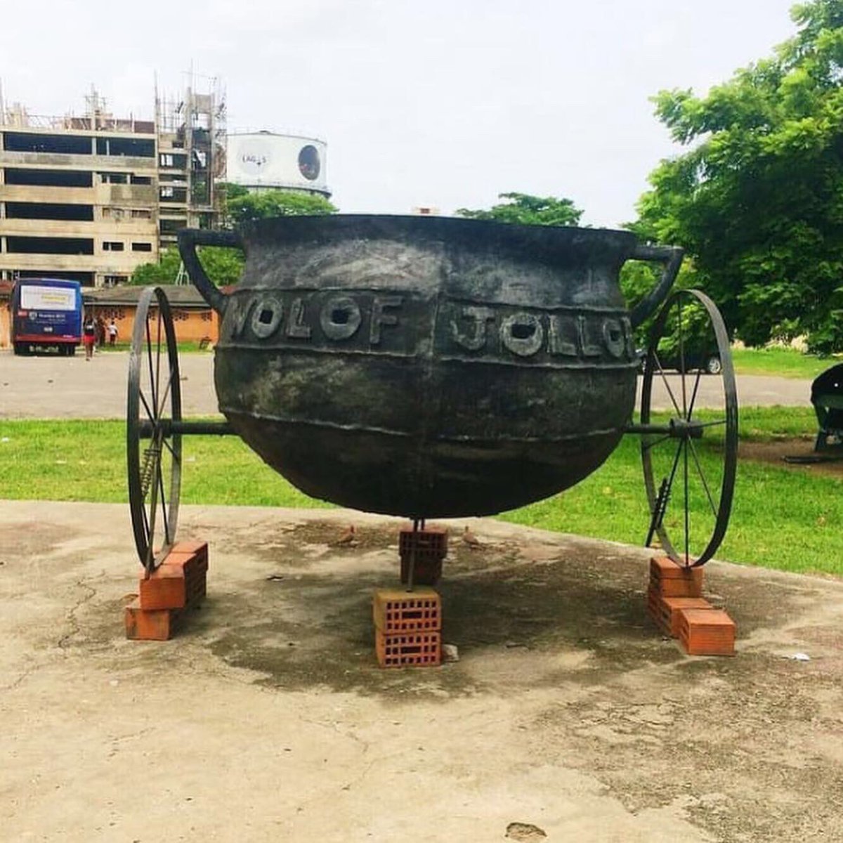 sellerrand's tweet photo. A museum is a place where objects of great interest and value are kept and displayed. 

When was the last time you made a visit to a museum? 

It's International Museum Day and the weekend too. You can visit one today. 

#sellerrand #realestateLagos #Lekki #Lagos #museum https://t.co/Vd3902zM0f