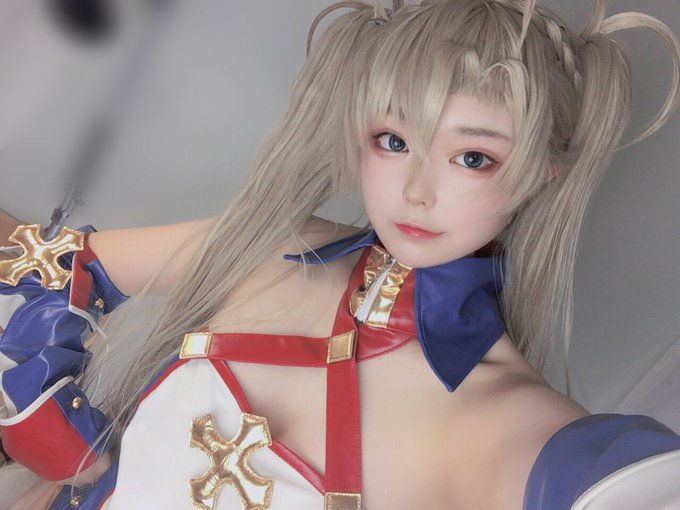 コスプレイヤーもちのTwitter画像28