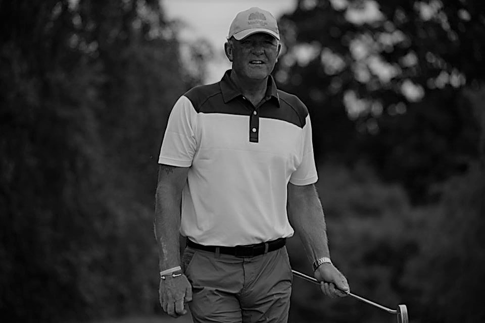 Z głębokim smutkiem informujemy, że dzisiaj odszedł od nas nasz przyjaciel i trener - Stewart Snedden. 
Składamy wyrazy żalu i współczucia rodzinie i bliskim.