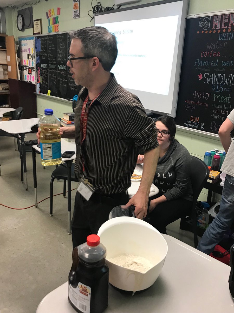 GHS_North's tweet photo. It’s waffle time in Mr. McDonald’s room! #Longlivenorth https://t.co/OhM93fEC9l