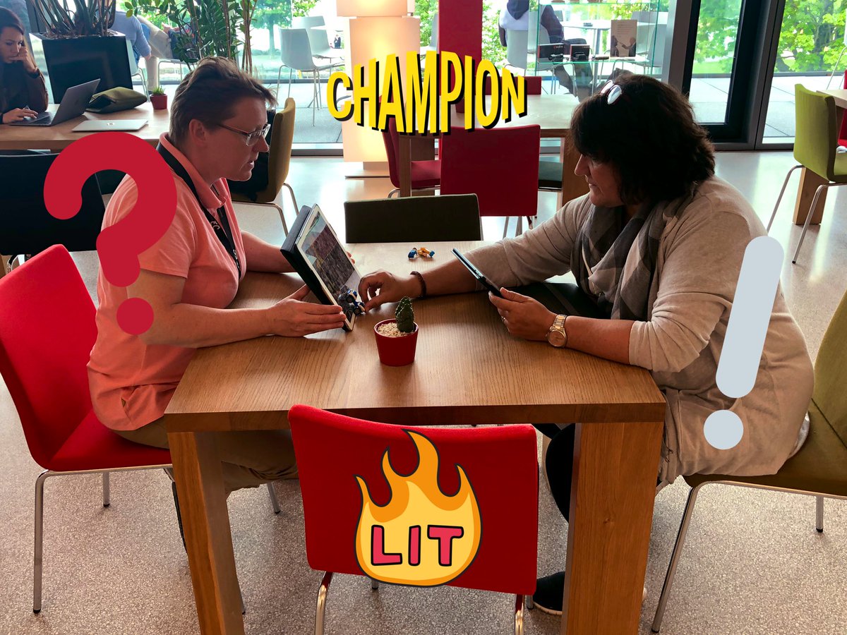 WalkingOnFluo's tweet photo. @TabletsimDU doing #hard, but #fun work with teammate - #comiclife3 & #storyvisualizer https://t.co/d1vUiTxPr3
