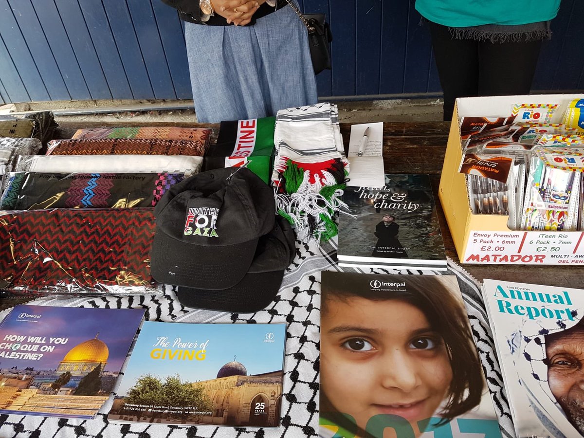 InterpalUK's tweet photo. 🇵🇸 Bake Sale for Palestine 🇵🇸
Come and meet #TeamInterpal right now at Dewsbury Market (32 Cloth Hall St) where you can pick up some delicious treats for iftar! We’re here till 4pm today.
All in aid of Palestinians in need.
#ThePowerOfGiving #Ramadan https://t.co/FY5P6mQ8Y9