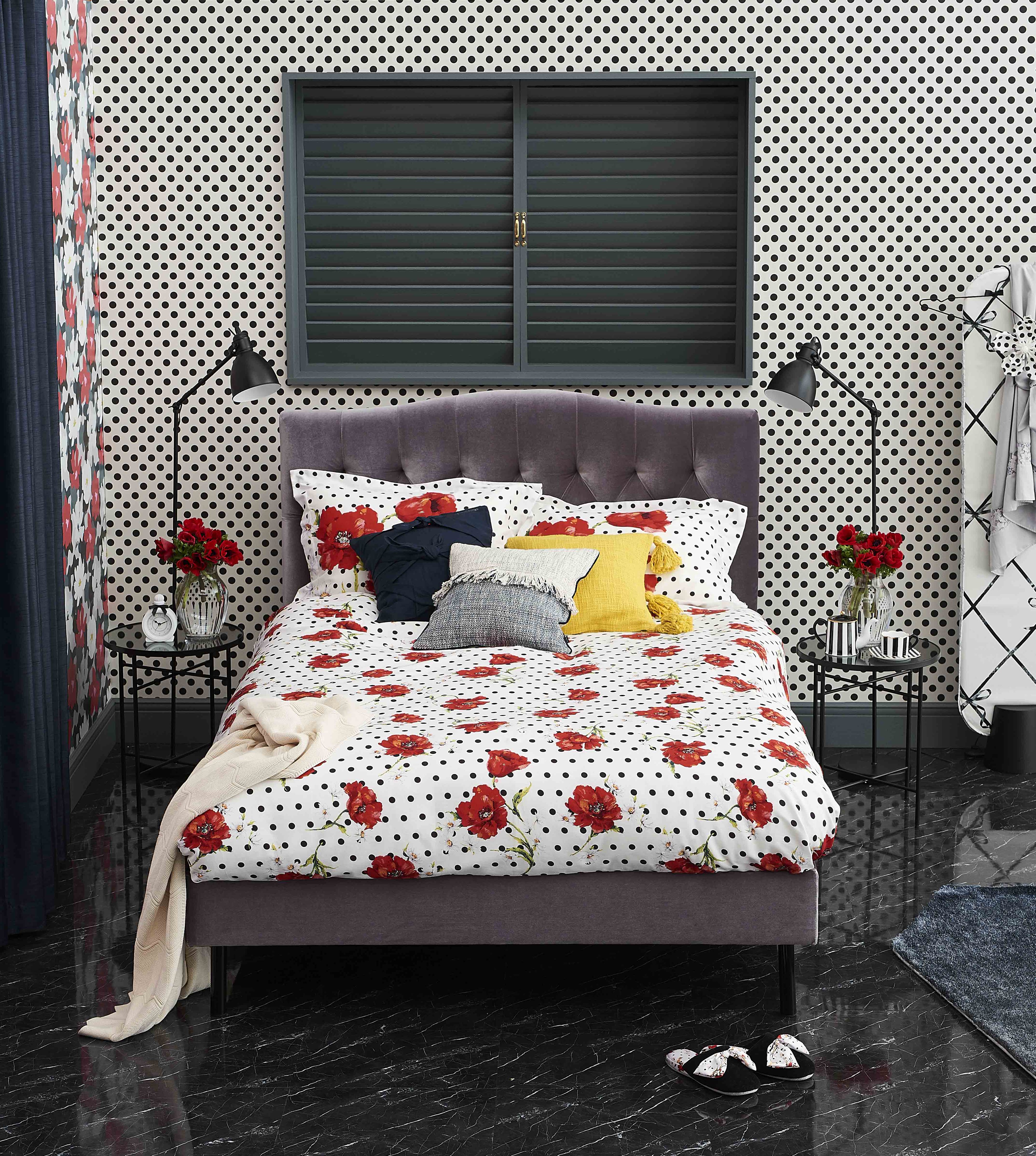 Francfranc フランフラン 公式 Ar Twitter Francfrancのある生活 Roomcosme いつものお部屋の壁を 花柄やドットで彩れば ガラリと雰囲気が変わって気分も高まります お部屋で過ごす時間をよりハッピーにしてくれる Francfrancの貼って剥がせる壁紙をぜひお試し
