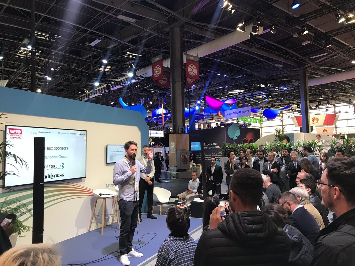 Les besoins en compétences dans l’#Industrie 4.0 avec <a href="/seb_mallet/">Seb_M</a> a l’occasion du #meetup sur les les nouveaux métiers dans l’industrie! Retrouvez nous sur le lab. <a href="/ManpowerGroupFR/">ManpowerGroup France</a> #vivatech