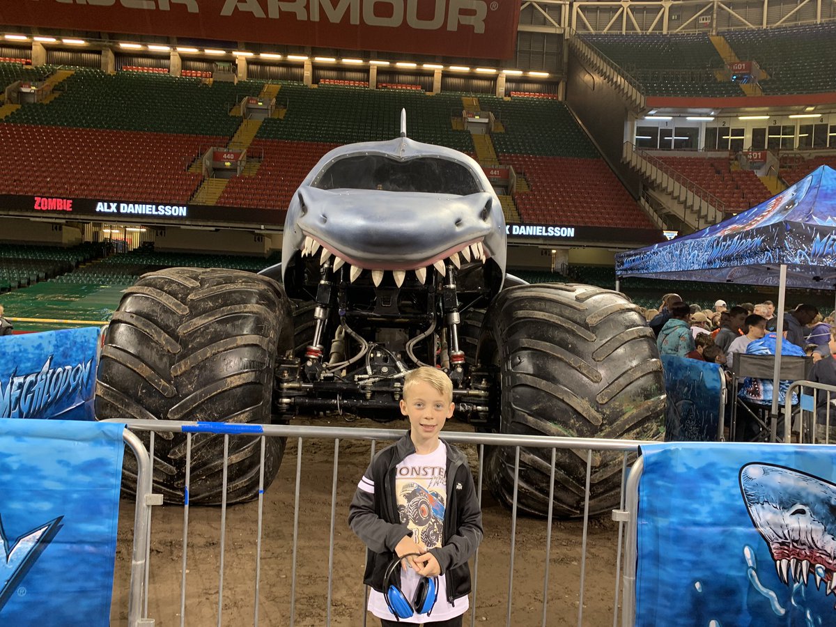 #MonsterJam