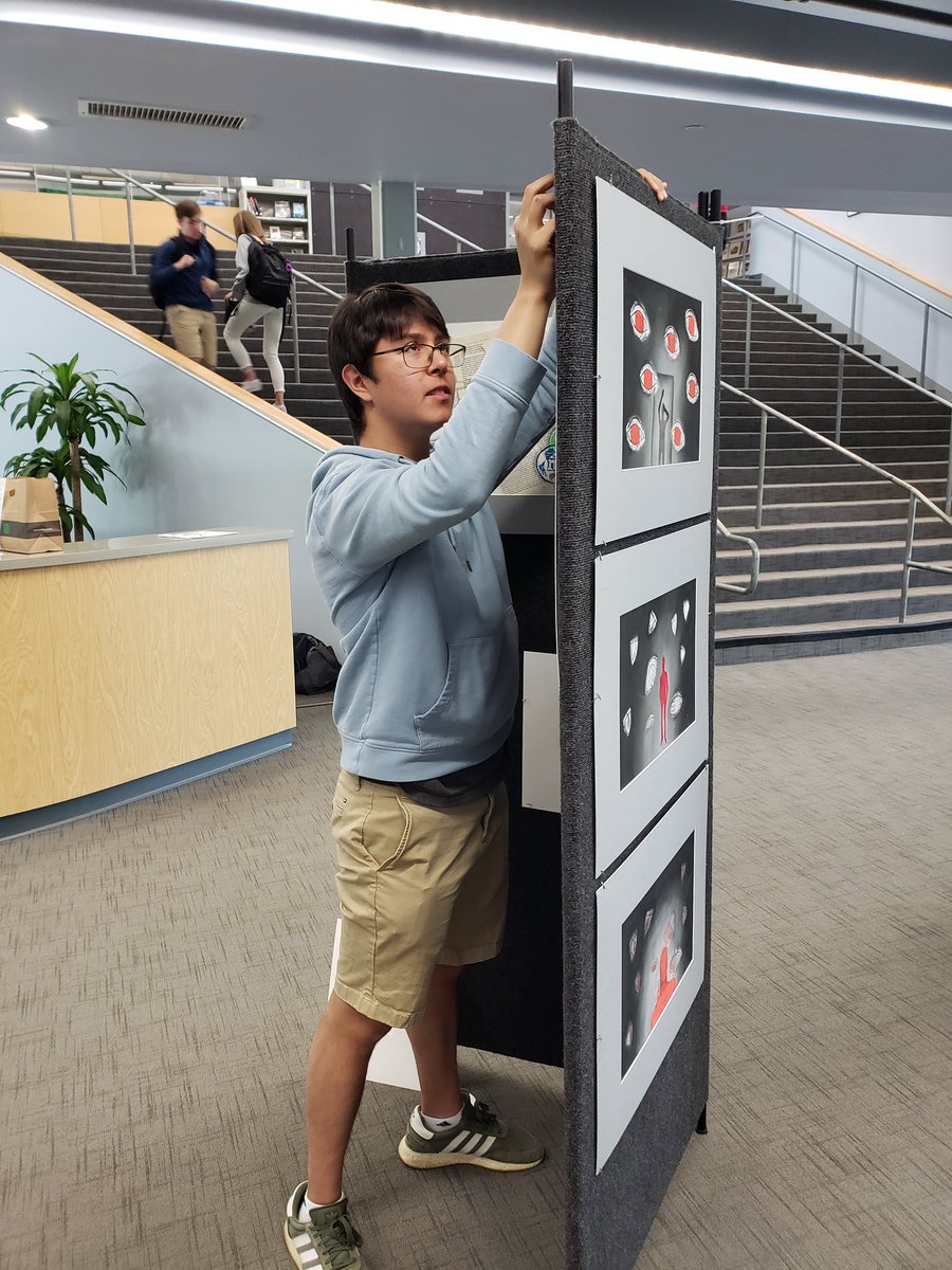 Amylynbrand's tweet image. So proud of my senior artists after last night's final show of the year. This is a very special class, my first group of freshmen @CountryDay, and I couldn't be more proud of the mature young artists and humans they have grown to be. #ccdsarts #ccdslearning