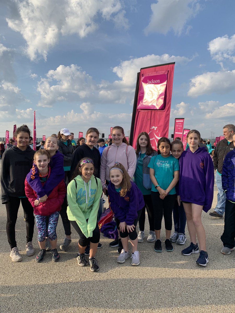 Jackson girls ready for Girls on the run 5k! #D45Jackson #d45Learn4life #girlpower <a href="/D45Schools/">School District 45</a> <a href="/D45Jackson/">Jackson Middle School</a>