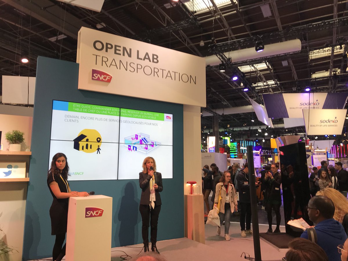 ConnectGares's tweet photo. #VivaTech Les équipes de @ConnectGares et de @PoleStar_ présentent les fonctionnalités de l’application mobile En Gare : #geolocalisation indoor, services, horaires des trains, objets trouvés,... #VivaSNCF @SNCF_Digital https://t.co/Xx5Y9fKS34