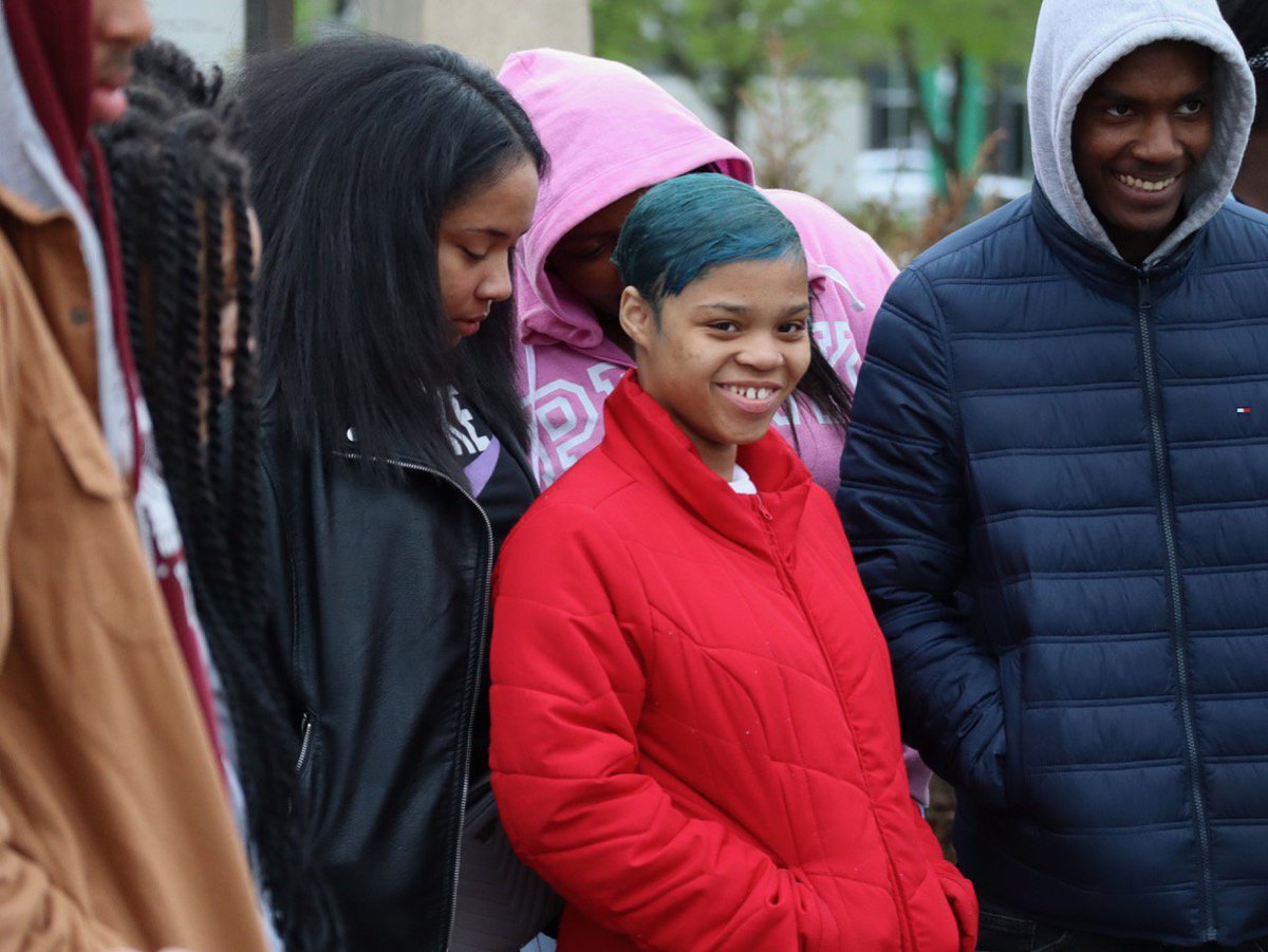 newcomoutreach's tweet photo. Yesterday students in our KEY Program took a trolley tour of Bronzeville to learn about the many historically significant sites in our neighborhood. https://t.co/bR4v7whjSg