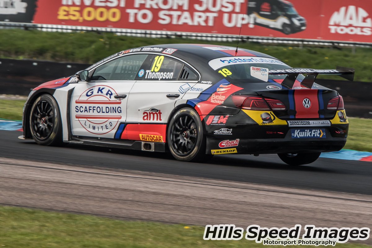 TeamHardRacing's tweet image. Both free practice sessions are over here at Thruxton. 

FP1 results:-
Jack Goff P12
Bobby Thompson P15
Michael Crees P19
Carl Boardley Motorsport P20 

FP2 results:-
Jack Goff P20
Bobby Thompson P22
Carl Boardley P28
Michael Crees P29

#GoHardorGoHome #TeamHARD #BTCC19