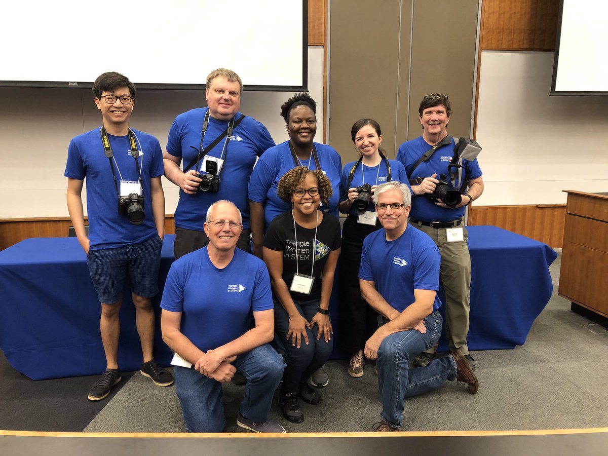 TriangleWiSTEM's tweet photo. A big thanks to all our volunteers! #TriWiSTEM #GIRLSTEMDAYDUKE #TRIGIRLSTEM https://t.co/CLeN1Oj0XJ
