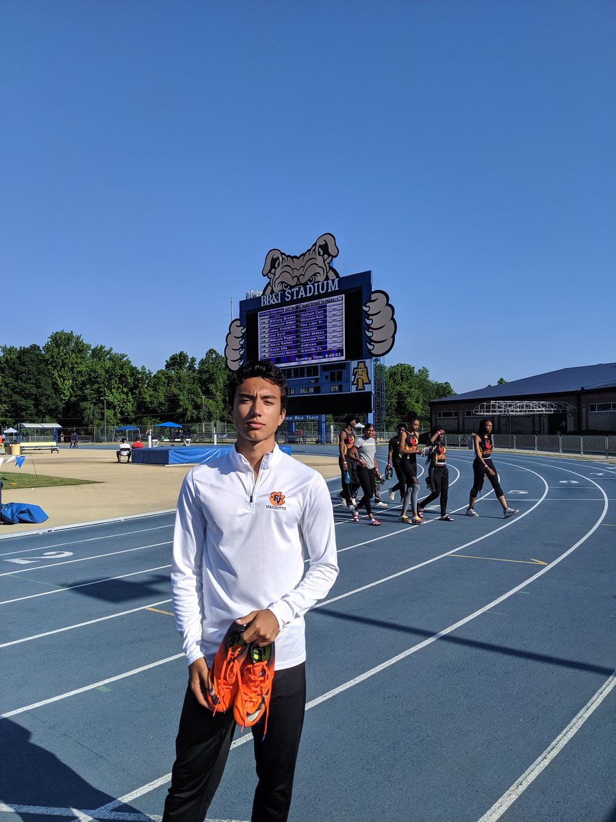 MR_PRATAMA_MATH's tweet photo. Good luck at STATES Dylan Marrotte! @dylanmarrotte13 #runbengals @fvhsbengals https://t.co/4gIOyOF9XW