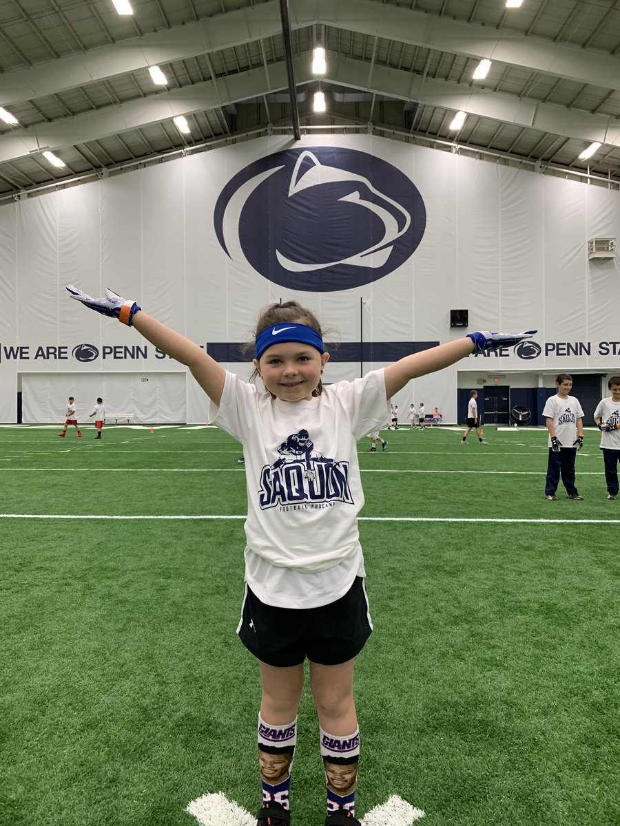 JennEvans12's tweet photo. Camp ready with the best socks ever!! @Citibank @ProCamps @saquon #CloserToPro https://t.co/i2JAsCJwDv