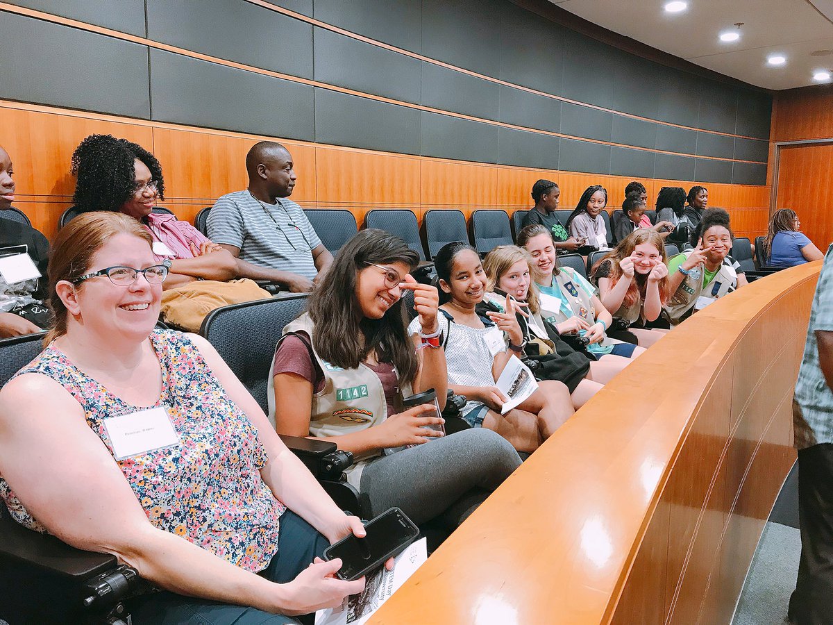 TriangleWiSTEM's tweet photo. Future scientists ready to have some fun! #TriWiSTEM #GIRLSSTEMDAYDUKE #TRIGIRLSTEM https://t.co/GexPAxfHxz