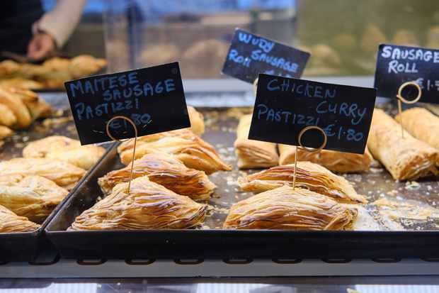 olivemagazine's tweet photo. Try ricotta-filled #pastizzi pastries, goat #cheeselets and coconut ice cream in Malta's historic capital city: https://t.co/o6EGzmQ5du @VisitMaltaUK https://t.co/G1LCBVrC5R
