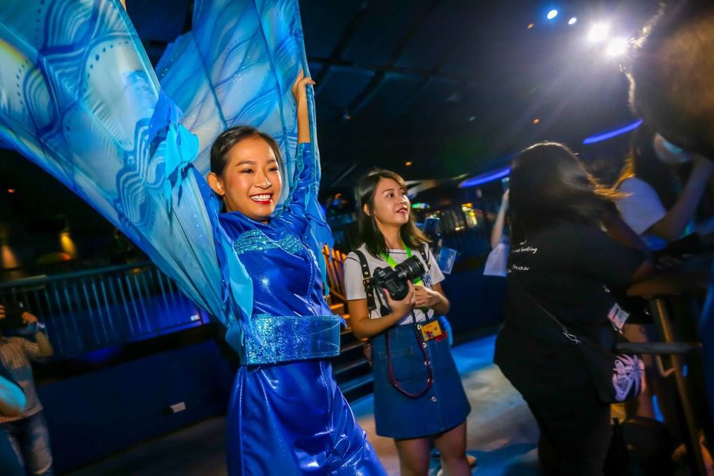 rwsentosaID's tweet photo. Ocean Fest: The Noisy Ocean kini berlangsung di S.E.A. Aquarium! Nikmati beragam program dan acara menarik sambil mempelajari dampak polusi suara di dalam laut bersama keluarga Anda! https://t.co/sH4lFSxutV https://t.co/Rmq9gkookR