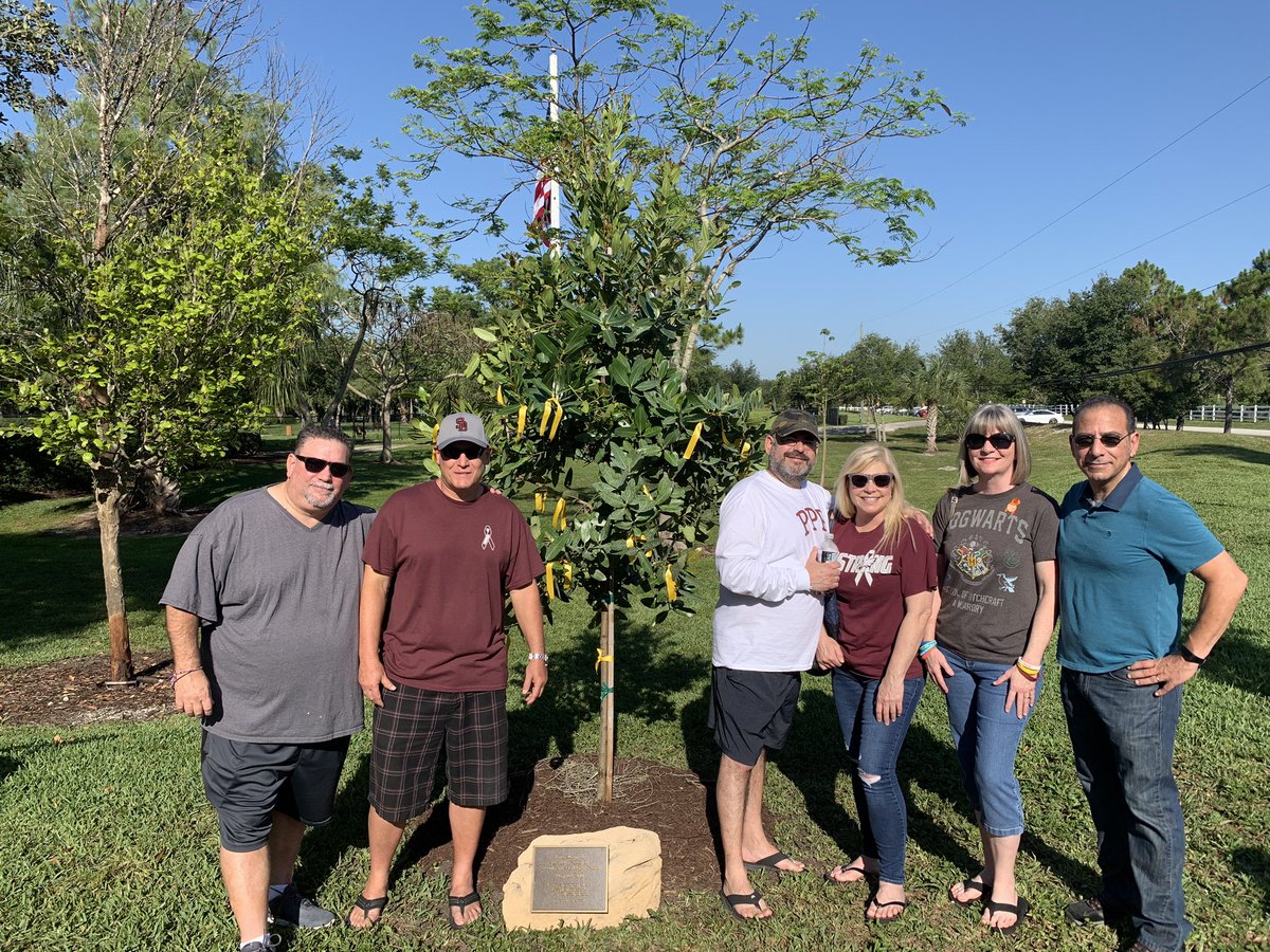 CHunschofsky's tweet image. Beautiful ceremony this morning honoring the people taken at Santa Fe High School one year ago today. We dedicated a tree in memory of the loved ones who were lost. Our hearts are with the families and the entire Santa Fe community today. #SantaFe #Parkland #HealingTogether