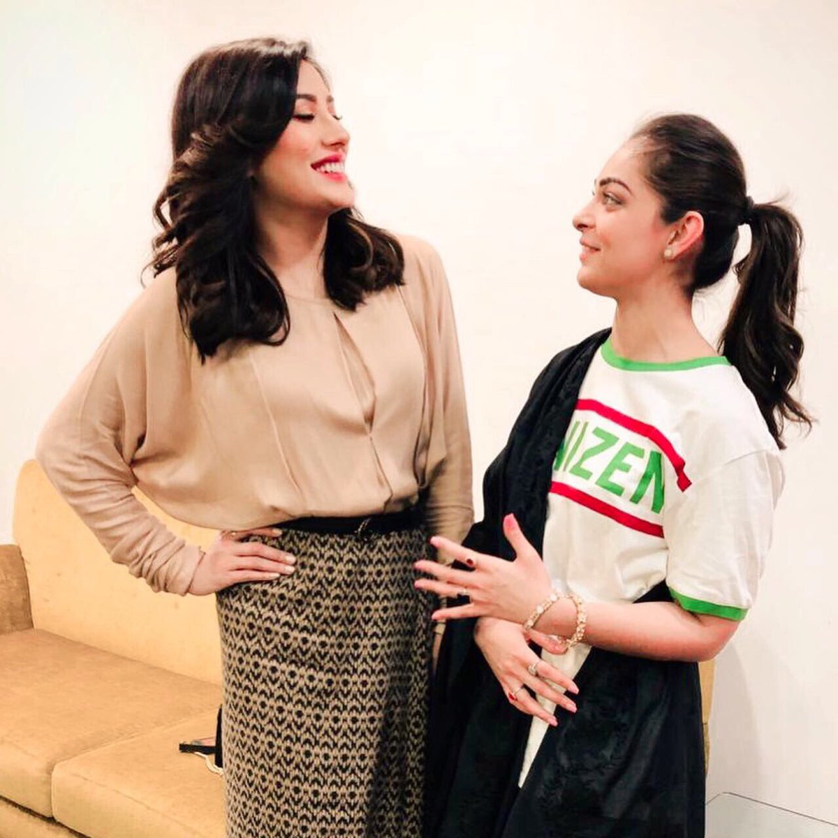 sadia_sadoo's tweet image. A lovely lady with beautiful smile😍 #SmileOn ✌ #smilers #posingforthecamera📷 @mehwishhayatofficial