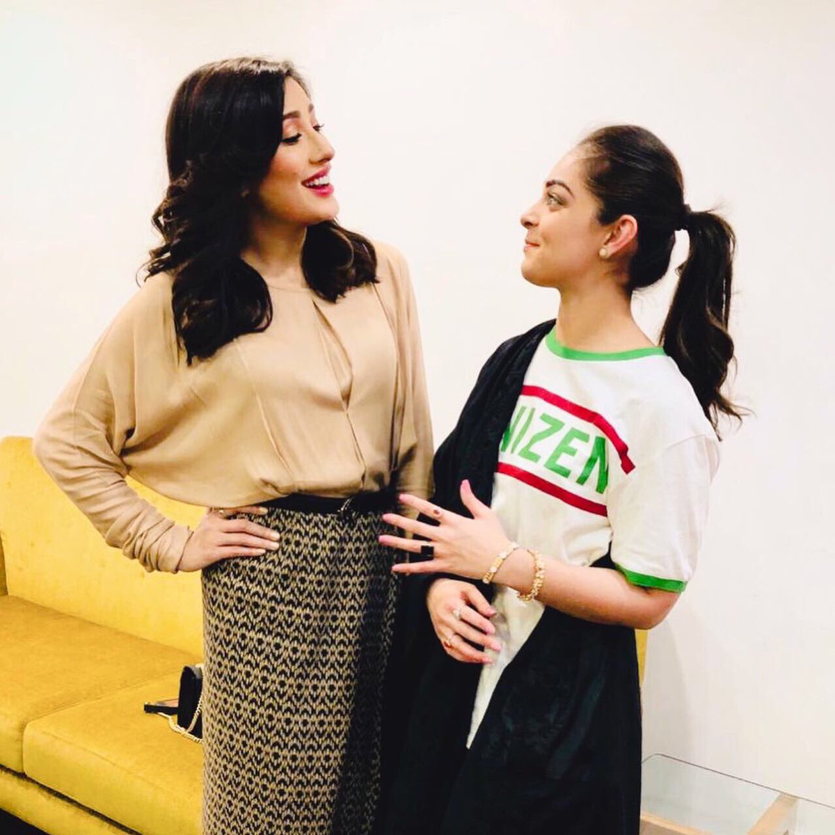 sadia_sadoo's tweet image. A lovely lady with beautiful smile😍 #SmileOn ✌ #smilers #posingforthecamera📷 @mehwishhayatofficial