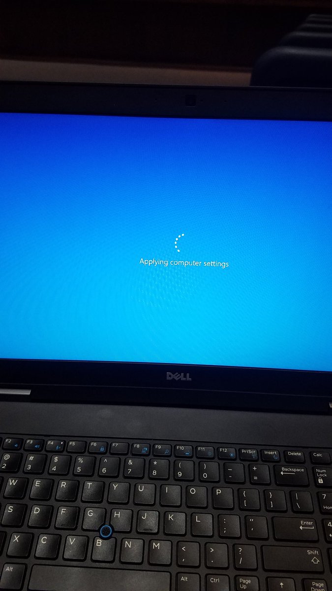 patrickreid28's tweet photo. Kicking myself for not bringing my Chromebook. #WindowsProblems #ForeverBoottime #TxGoo19 https://t.co/LyK36hBIZx