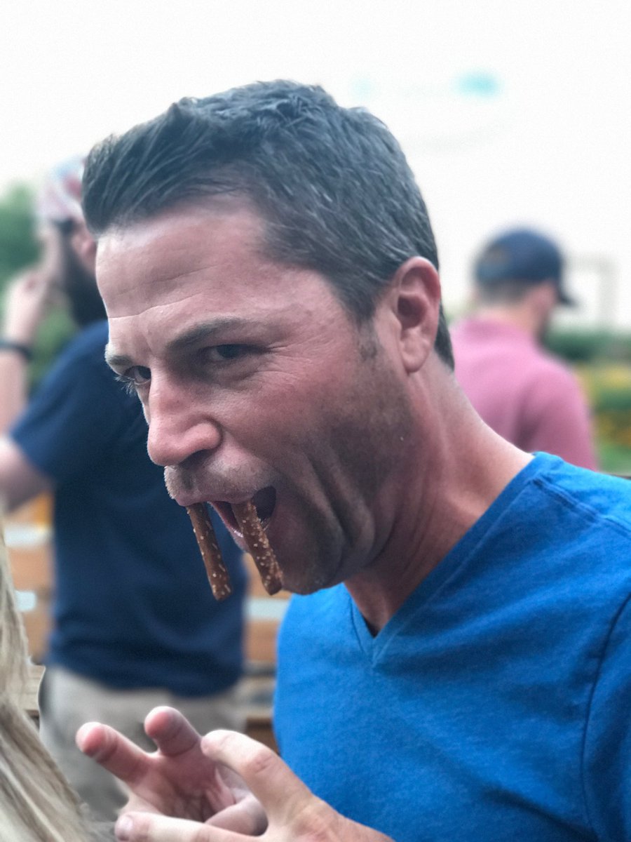element_sports's tweet photo. Wishing the happiest of birthdays to the boss man @PerrettM ! We hope your day is filled with all the Publix chicken tenders your heart desires! 😂 https://t.co/4VgR0LW7s4