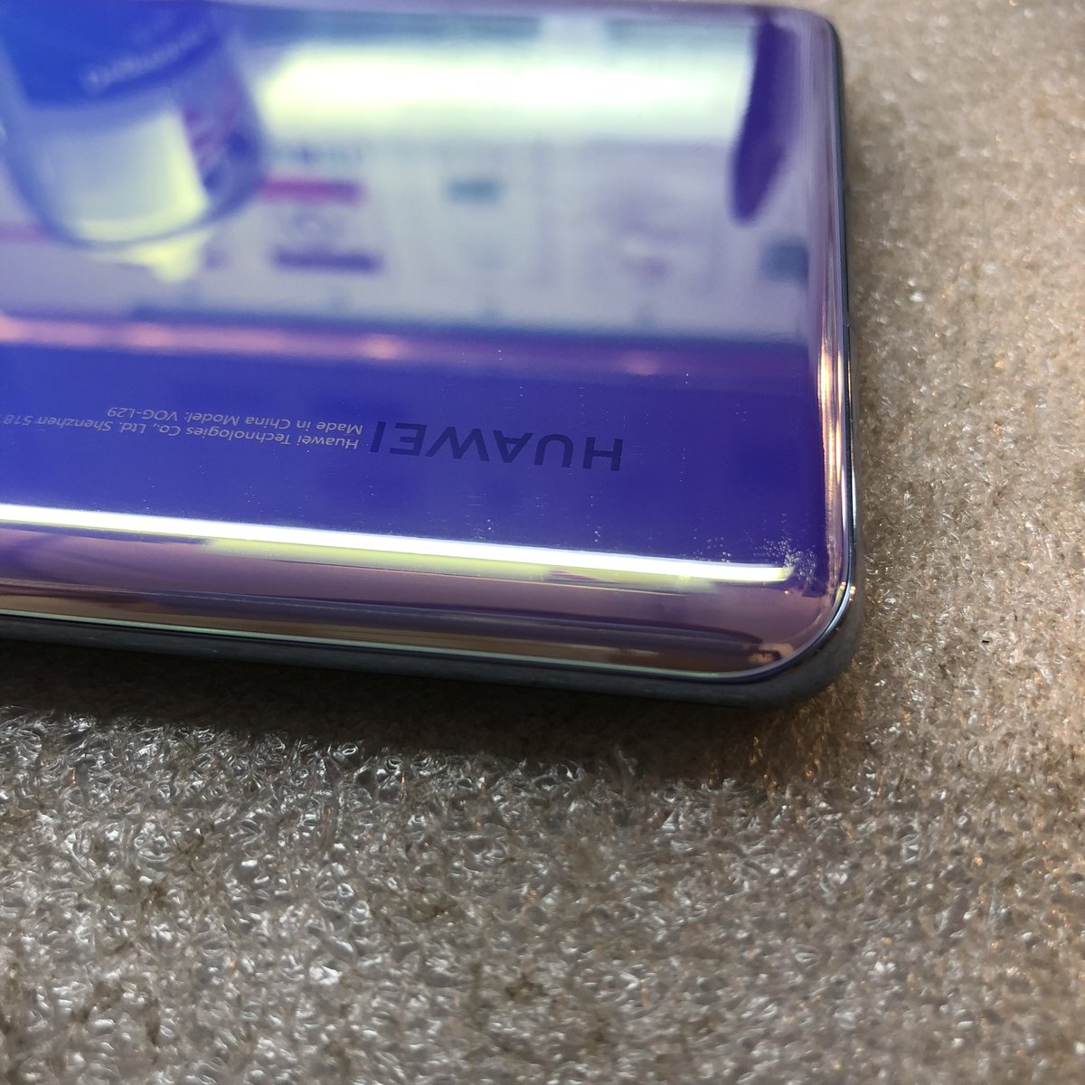 vira_view's tweet photo. ฟิล์มหลัง Huawei P30 Pro
- ป้องกันรอยด้านหลัง
- ไม่ทิ้งคราบกาว
- ไม่ทำให้เครื่องร้อน
- ติดง่าย

ราคา 100 บาท
#พร้อมส่ง

#p30pro #p30series #p30procamera #huaweip30 #p30 #phonestoryy https://t.co/Svxdj0UZeW