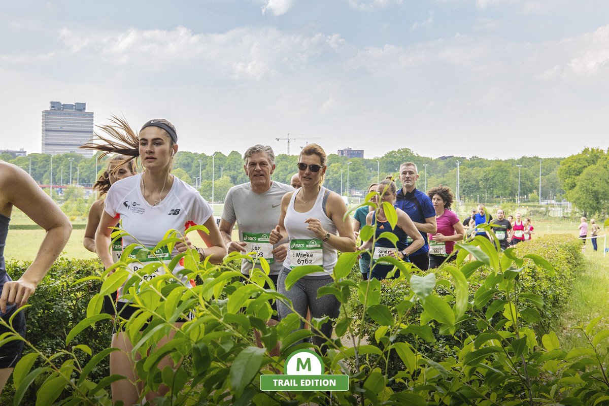 Marikenloop's tweet image. En de 18KM is ook vertrokken!
