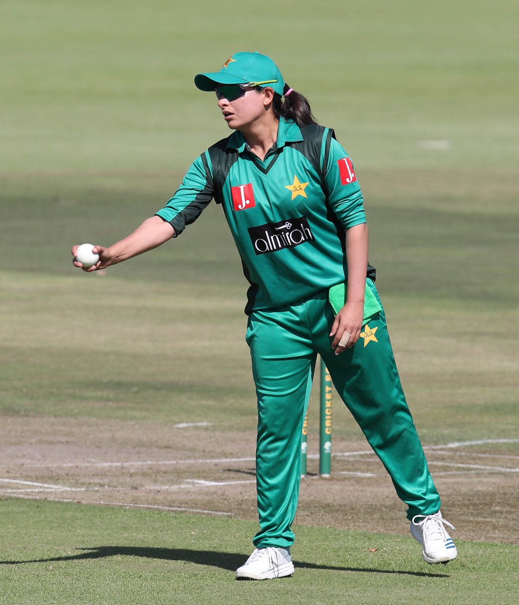 TheRealPCB's tweet photo. At the end of 13th over South Africa are 70 for one and need 59 runs in 42 balls.
#SAWvPAKW LIVE βΆοΈ https://t.co/tUQaDViZIA
#BackOurGrils https://t.co/MmjobbsonG