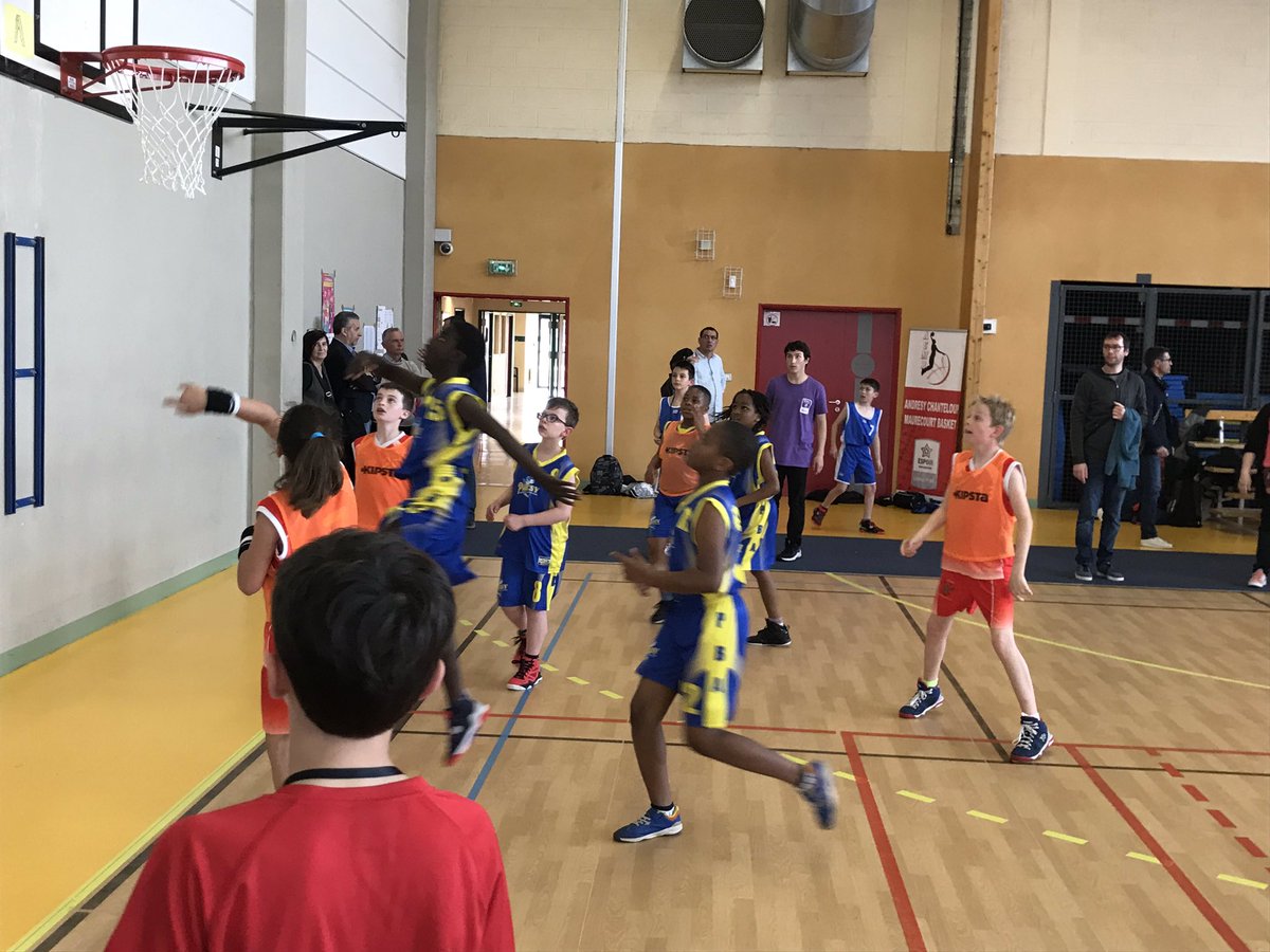 Derniers matchs #FNMB2019 vs <a href="/VacBasket/">Verneuil Basketball</a> et <a href="/PBA_78/">PBA Poissy</a> 🤗🔥🏀⛹️‍♀️⛹️‍♂️ #CDYBB