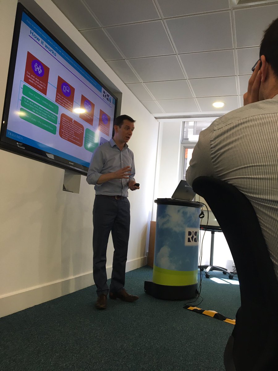 HadleysComment's tweet photo. #TheWeekInPics - Expert advice on immigration & settled status from Ian Robinson @fragomen at our #RECConstruction meet at REC HQ. https://t.co/9ui7tO9XKP