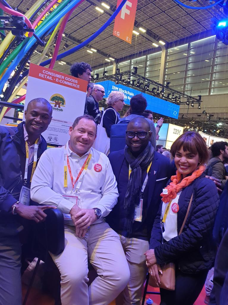 smart_bab's tweet image. Baobab Boutique Sociale baobab-bs.com super branché au stand Discovery avec @EDFpulse @EDFofficiel @ahoua_anderson @AfriqueTelecom @FrenchTechAbj @VivaTech @kayla12051 @FabricePiofret @CangeOfficiel