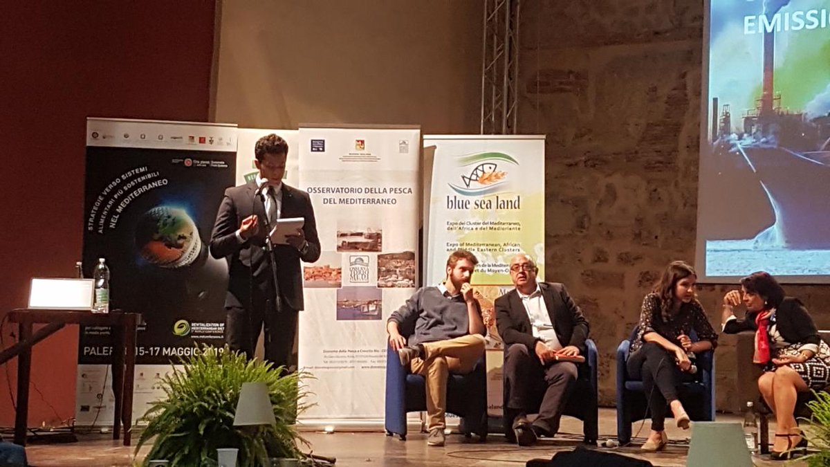 LTSS_Ly's tweet photo. Participation of the Libyan team in the Environment and Sustainable Development Forum in Palermo, Italy
The team representative Mohammed Al Sarkik participated in projects related to the environment and sustainable development in addition to the Mediterranean diet

#LTSS https://t.co/Cr32MNXQs3