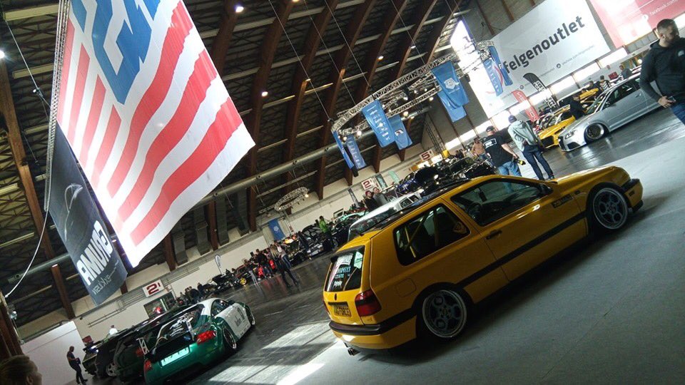 VAGforce's tweet photo. #xscarnight #worthersee #vagforce #event #austria #gtitreffen https://t.co/JAKvXvzt6U