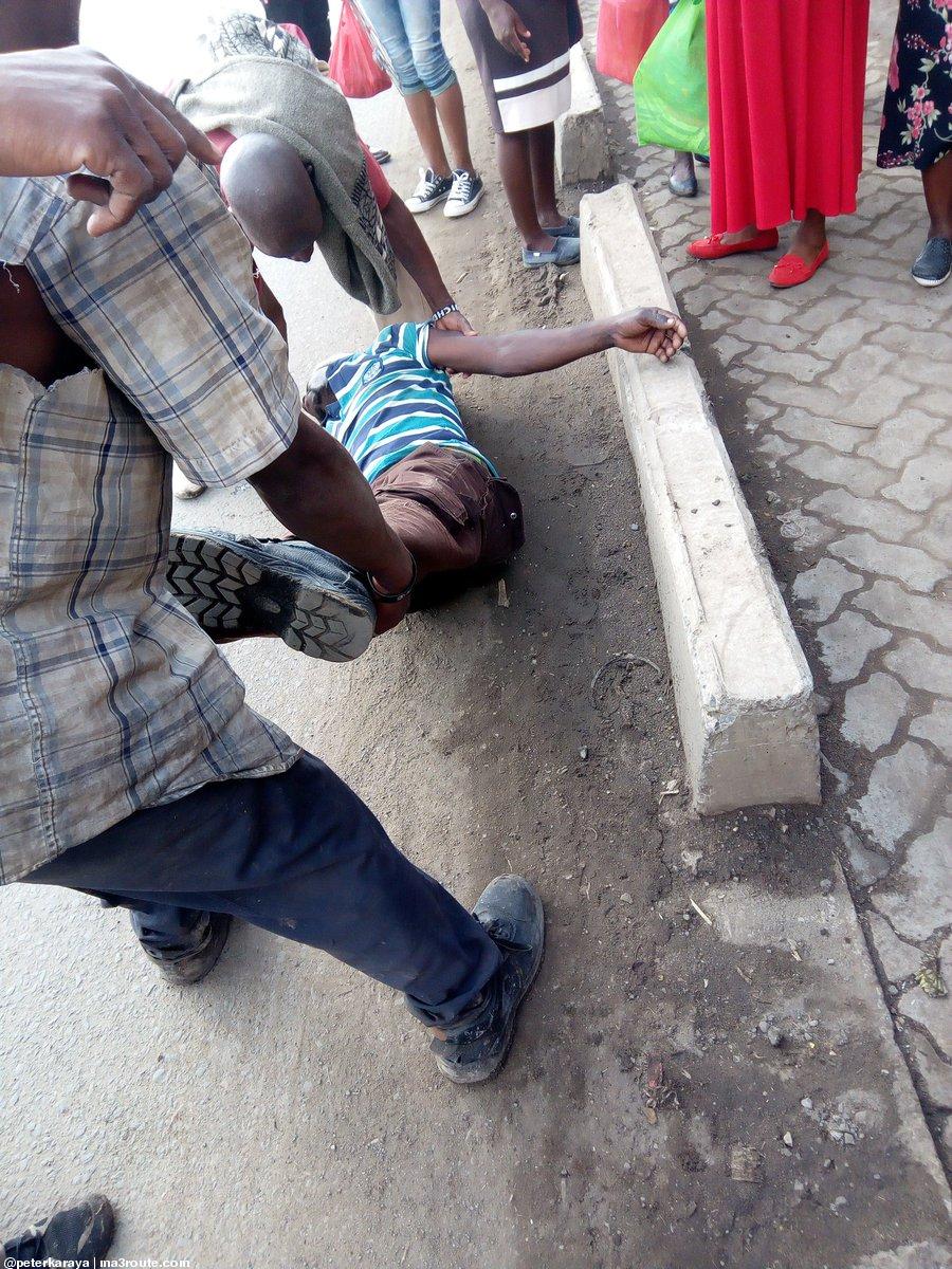 Ma3Route's tweet image. 17:01 #KCD867M #embassava Sacco it&apos;s bad manners to hit a pedestrian at a zebra crossing and run, We need sanity on our roads @NPSOfficial_KE @FredMatiangi   via @peterkaraya