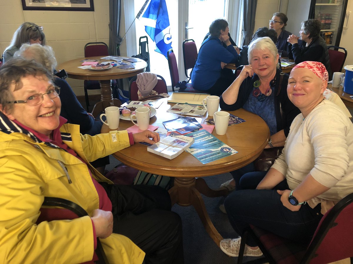 LeeAnneMenzies's tweet photo. Great day talking about the benefits of independence, when it comes. It is coming! Edinburgh Women For Independence kick off our “Oot and Aboot” campaign in Muirhouse. Where we have a blether with women of the communities of Edinburgh. #ewfi #WFI  #ootandaboot #independence #hope https://t.co/94bQ1hsgLH