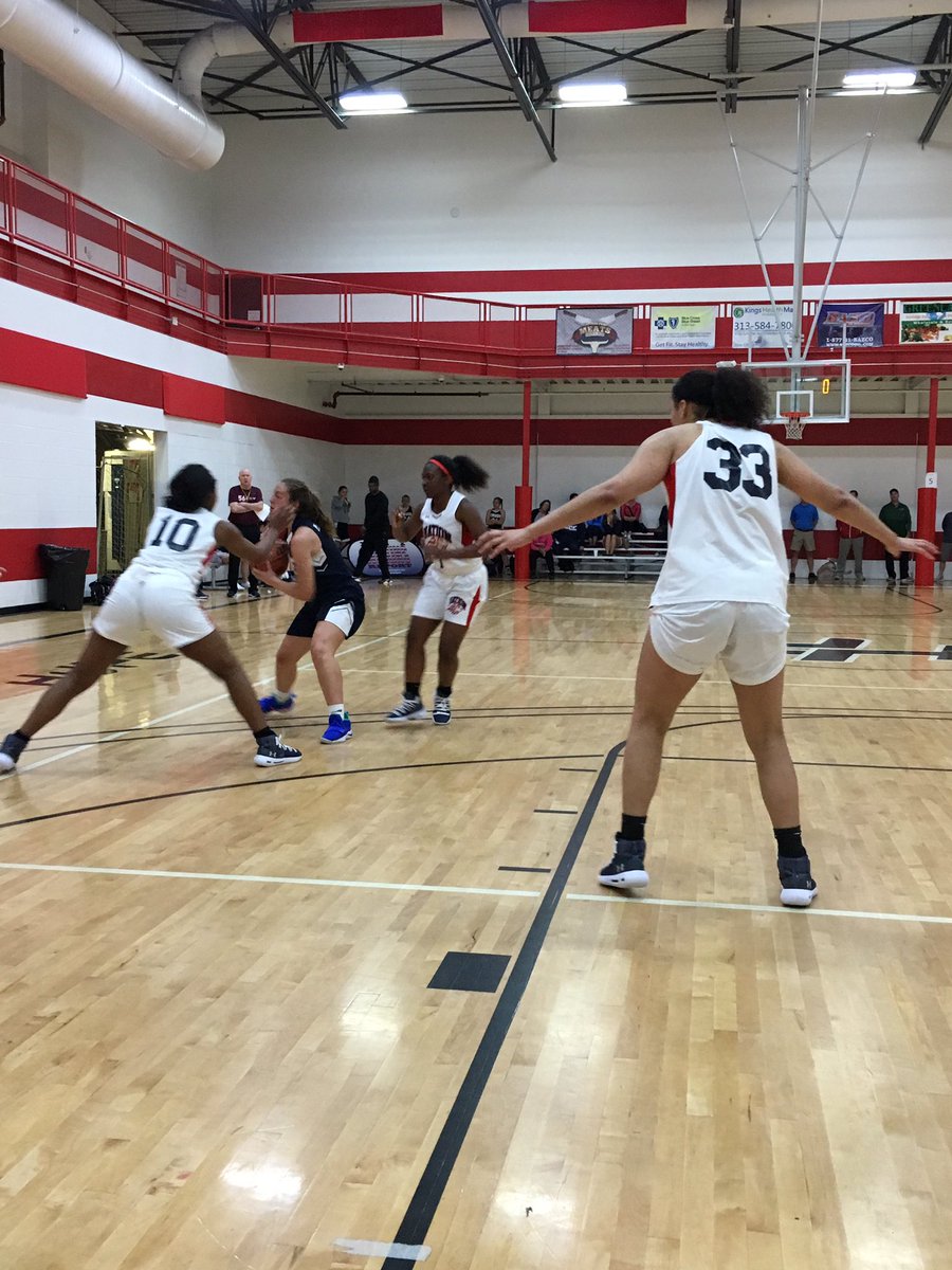 R_SimoneP's tweet photo. 1 Nation holds on to defeat CCE Doneth 2022 49-45

#LBIMayMadness @LBInsider @LBI_Steve @LbiMarcy @LBI_Carolina @LBIPremierBB https://t.co/3V9EAIKoiJ