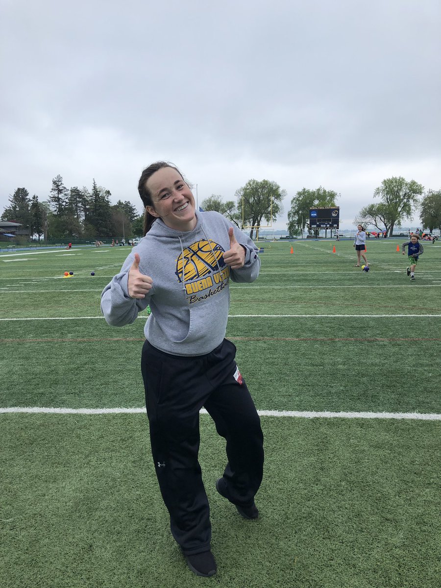 Also a HUGE S/O to the @BVU_WBBALL team and the other BVU student athletes who helped with our day yesterday!