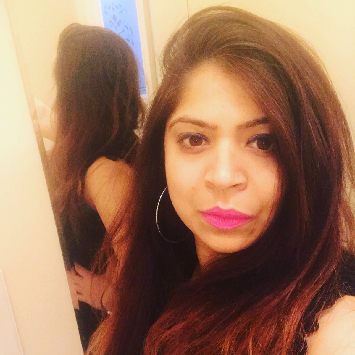 ShinnySheena's tweet photo. Join @shinnysheena @LycaRadio1458 #saturdayfun #drivedate 4-7pm#fununlimited #hitmusic #competitiontime win a #tshirt #dedepyaarde #moviereview @ajaydevgn @rakulpreet @tabutiful @dedepyaarde #haulihauli song of the day #tunein #instafun #lycaradio #letsgetpartystarted https://t.co/llsJ7t0PQK