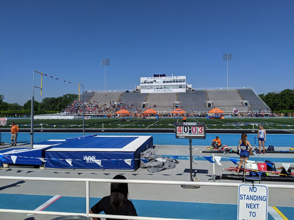 ladyknighttrack's tweet image. Beautiful day for the State Track Finals!! #knightspeed #knightflight #StandardofExcellence