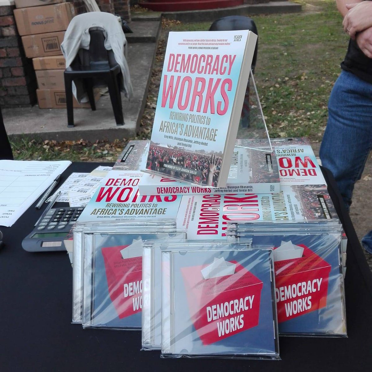 ExclusiveBooks's tweet image. Wrapping up day 2 of the Franschhoek Literary Festival. 

Still one more day of adventures with authors and their amazing books to go!

#FLF2019