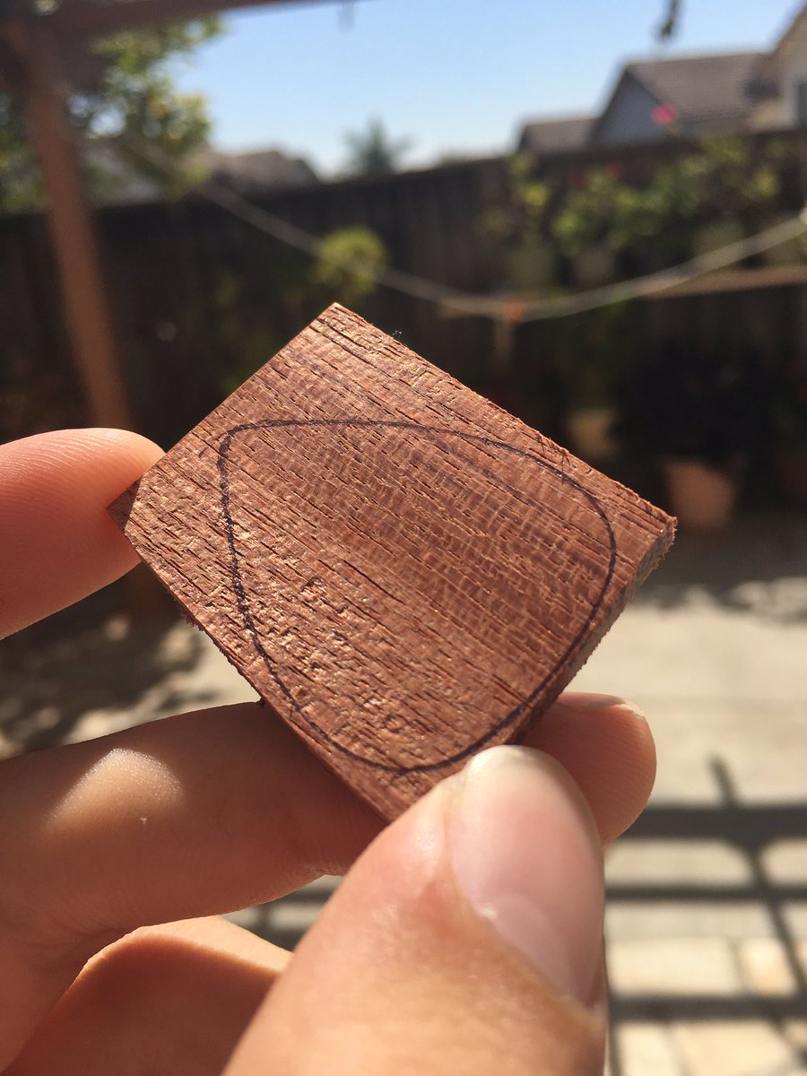 Luthier Work (@luthierwork) on Twitter photo 