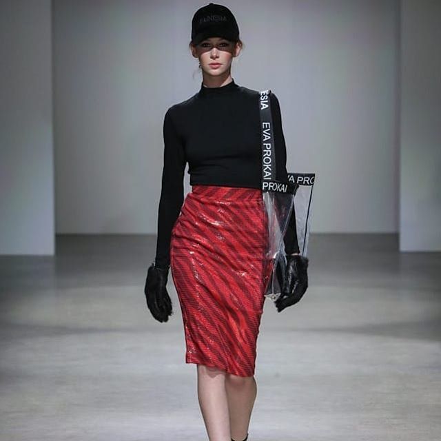 hauturely's tweet photo. Amnesia at Nolcha Shows FW19
https://t.co/4UEBVMDBb9
@nolchashows @amp3pr @amnesia_amns #nolchashows #amnesia #amp3pr #hauturely #nyfw #fw19 https://t.co/oAqlMsIXqx https://t.co/IAQbKjxCb1