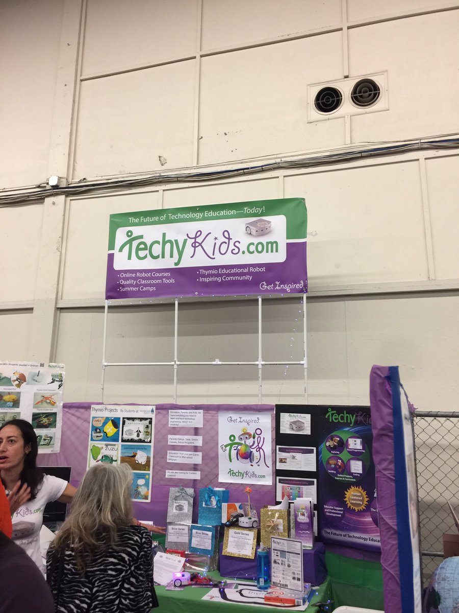 Jeffreycode42's tweet image. Little robot can draw #tech.kids @makerfaire